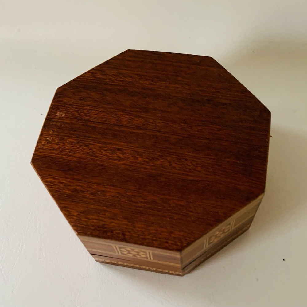 Wooden box - Picture 6 of 8